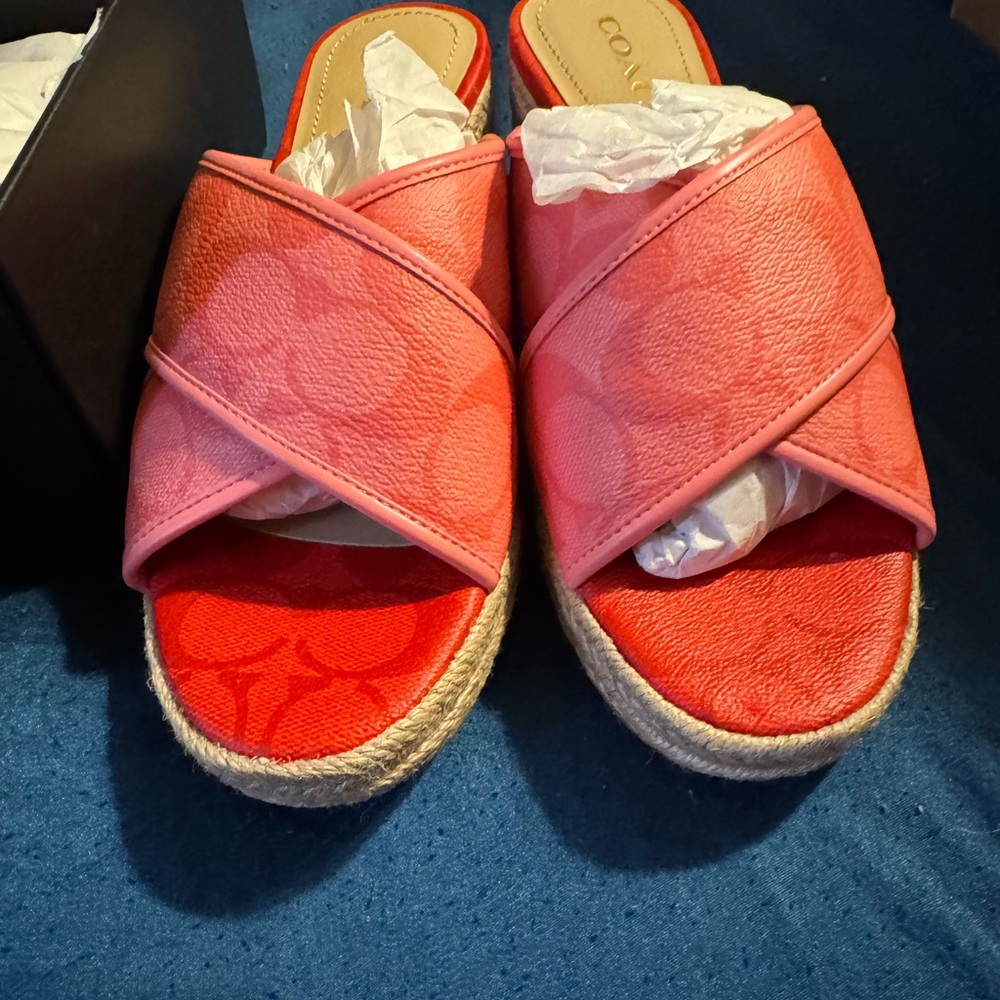 Women’s Coach Pink Lemonade Size 7.5B Sloan Signature Slide Shoes (NEW)